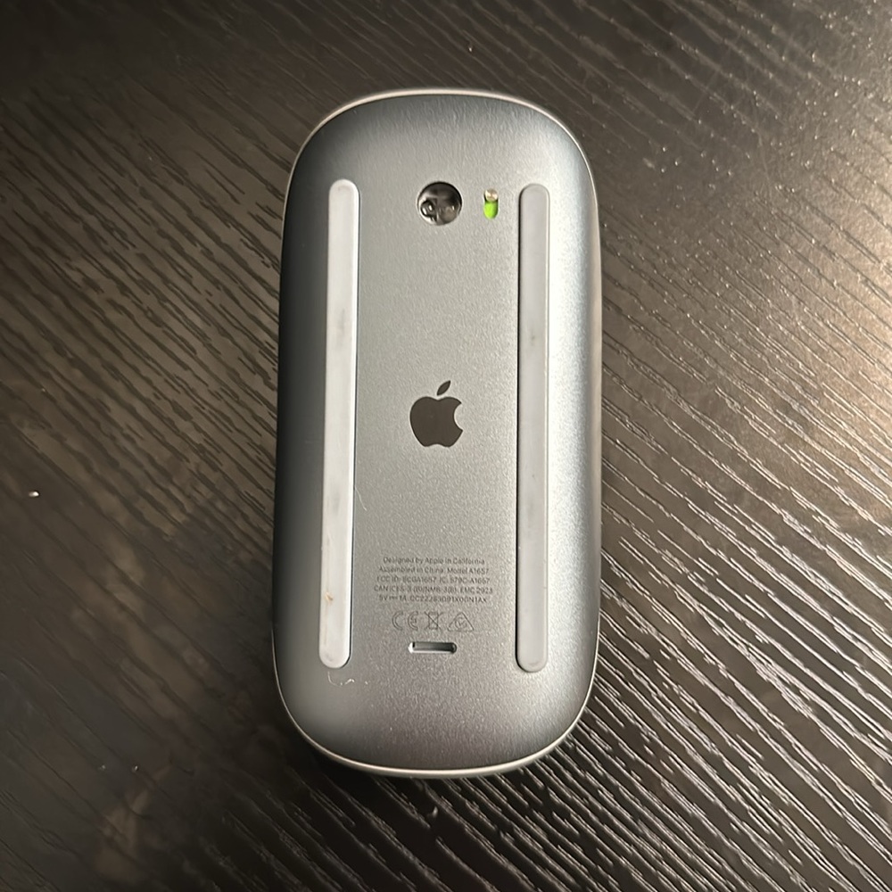 Apple mouse - Picture 2 of 2